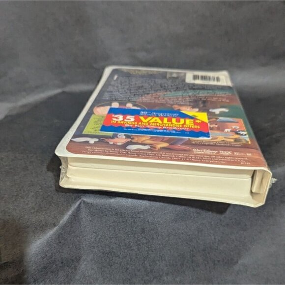Walt Disney's Masterpiece Fun & Fancy Free VHS Limited Edition - Picture 6 of 7